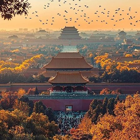 East Sacred Hotel--Very Near Beijing Tiananmen Square ,The Forbidden City,The Temple Of Heaven ,3 Minutes' Walk To Wangfujing Subway ,Located In The Center Of Beijing, Many Shopping Malls Around,Newly Renovated Hotel-Able To Receive Foreign Guests Exterior photo The Forbidden City, Beijing